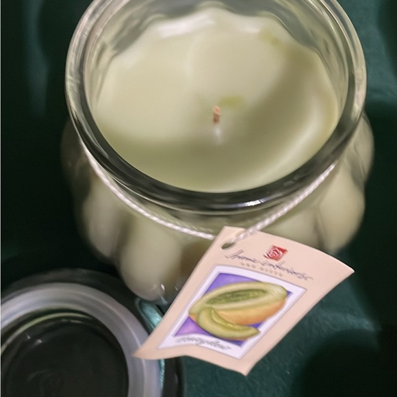 NWT Melon soy candle in jar with lid from Home interiors and gifts - Picture 2 of 3